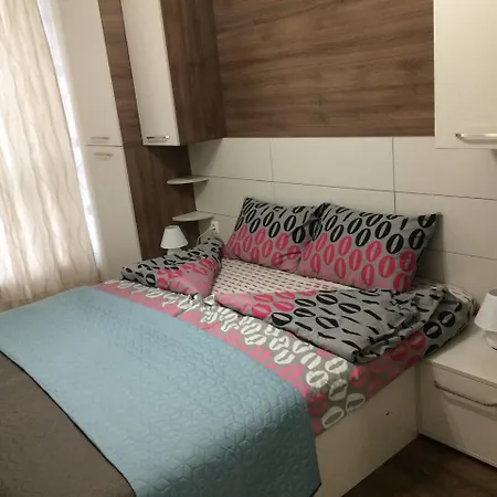 International Fair Apartment *